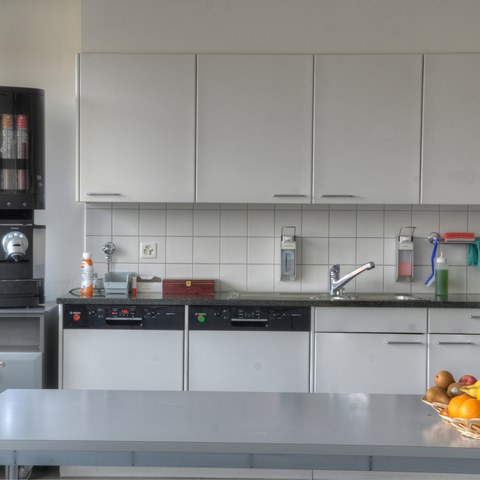 9. Küche. Vergrösserte Ansicht