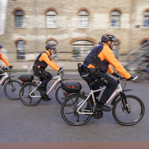 Bike_Police_Stadtpolizei_Winterthur_3.jpg. Vergrösserte Ansicht