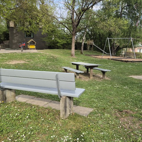 Spielplatz_Bruehlbergstrasse. Vergrösserte Ansicht