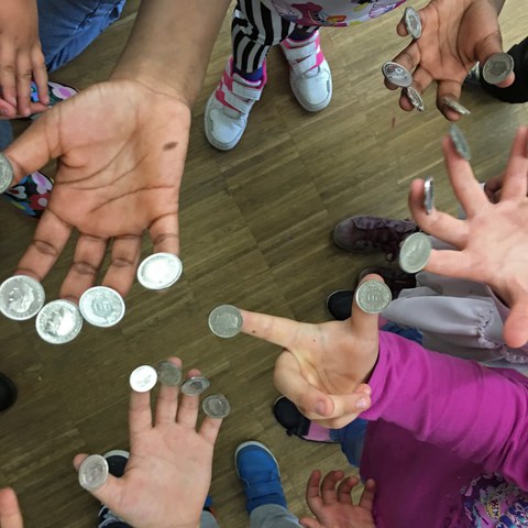 Workshops für Schulklassen. Vergrösserte Ansicht