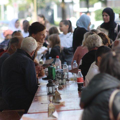 Mit-Fäscht 1 (Foto: Andrea Tiziani). Vergrösserte Ansicht