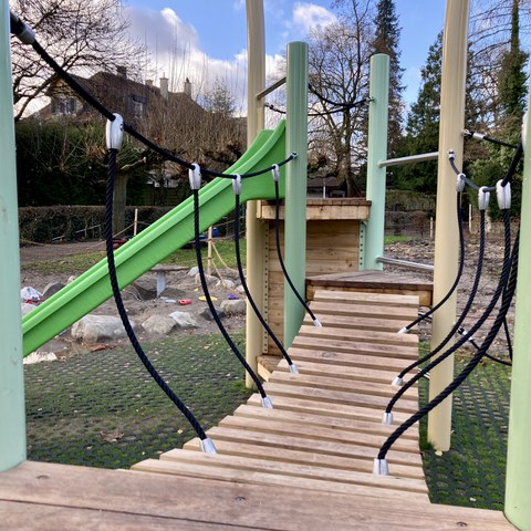 Spielplatz_Churfirsten_totalsaniert_Jan2025_4.jpeg. Vergrösserte Ansicht