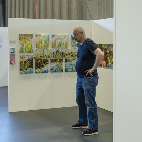 UNJURIERTE 2022. Vergrösserte Ansicht